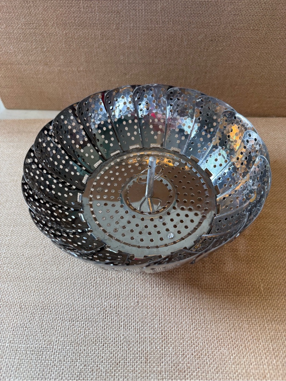 Stainless Steel Collapsible Steamer Basket - Silver